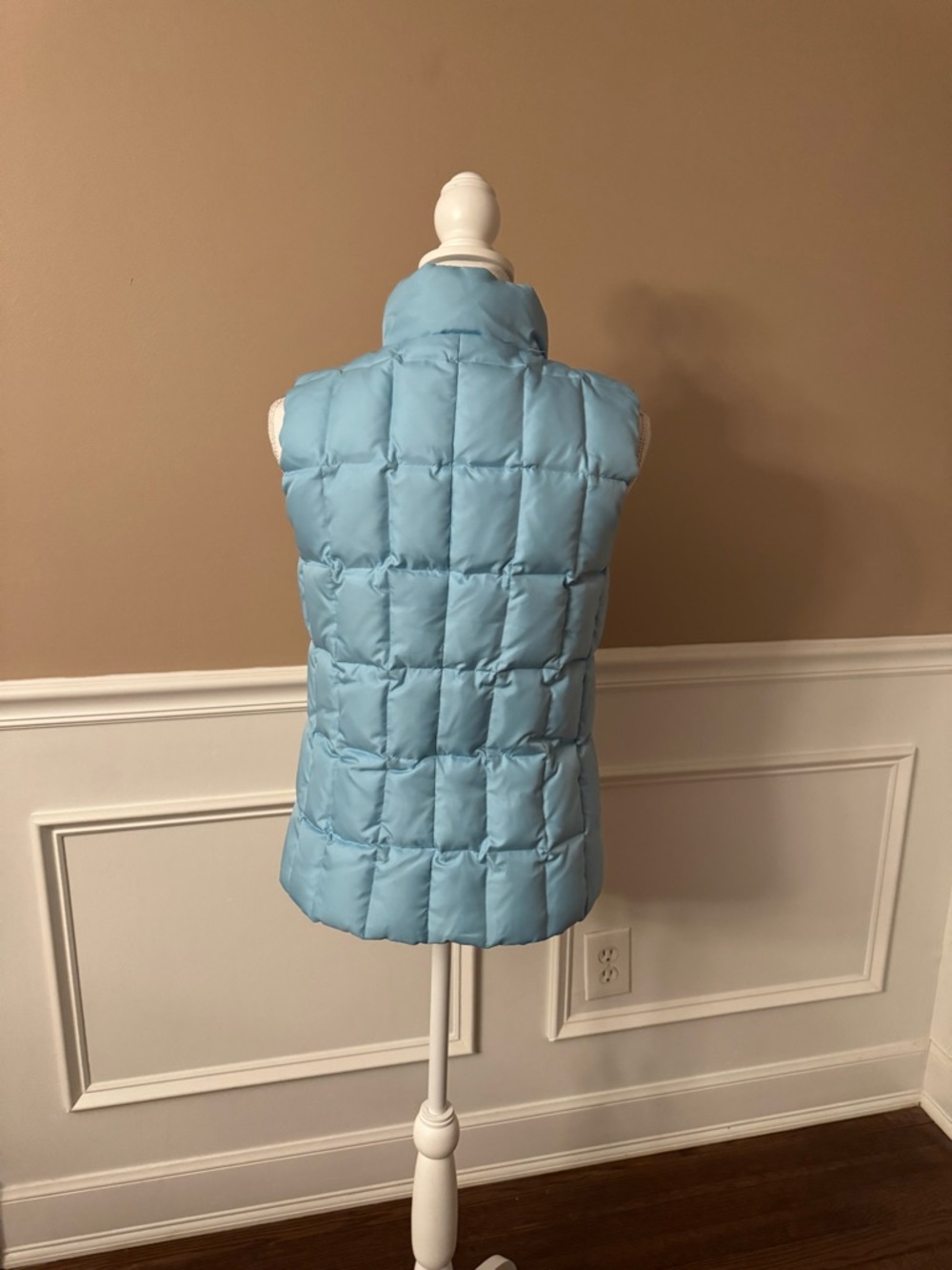 Gap Light Blue Quilted Puffer Vest - Women’s Size S - Minimalist Casual Layer - Picture 5 of 8